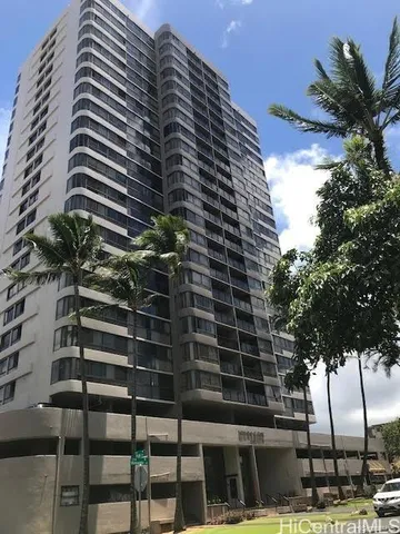 $2,800 | 2724 Kahoaloha Lane, Unit 1801, Honolulu, HI 96826