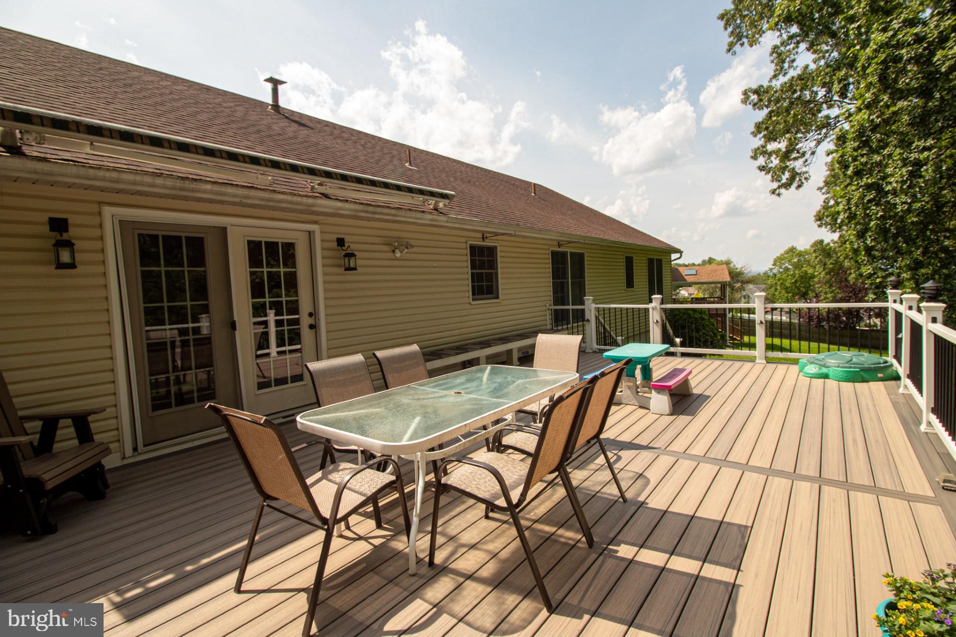 2707 Beacon Drive Sinking Spring, PA 19608 - Photo 11 of 35