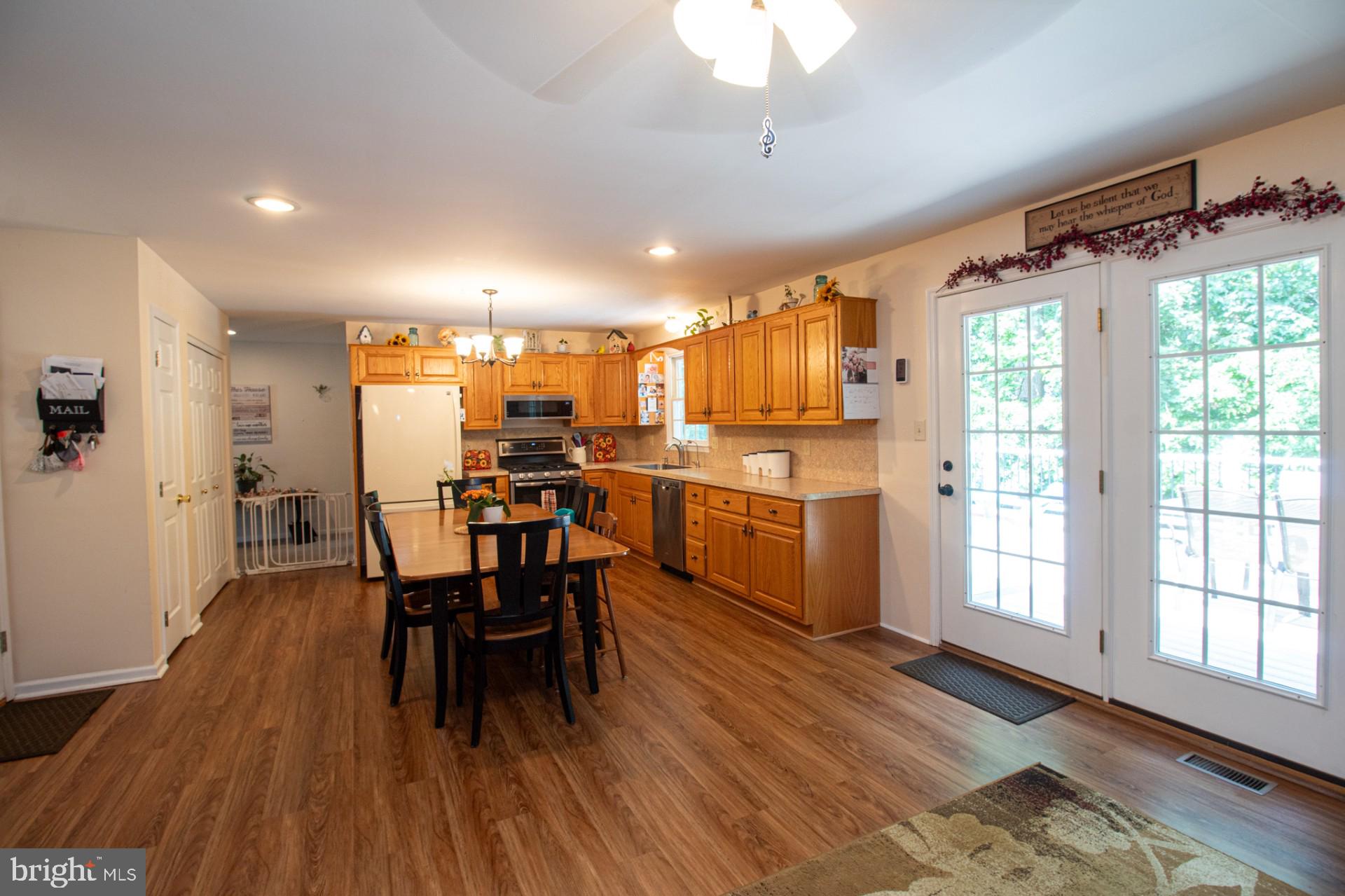 2707 Beacon Drive Sinking Spring, PA 19608 - Photo 18 of 35
