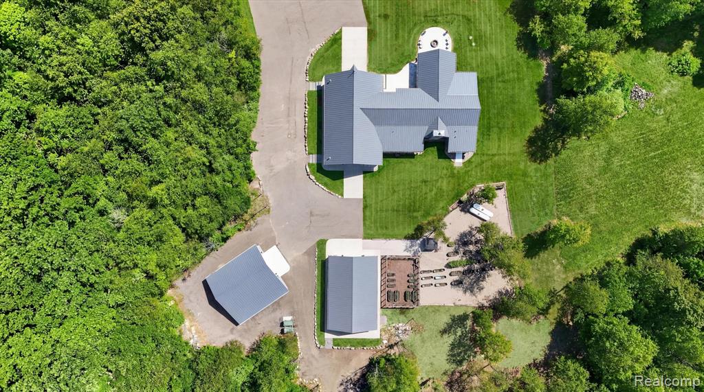 10500 West Grand River Road Fowlerville, MI 48836 - Photo 7 of 58
