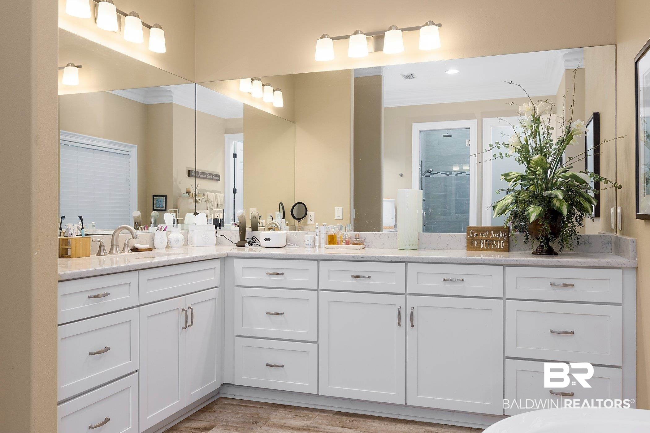 5409 Magnolia Circle Orange Beach, AL 36561 - Photo 16 of 49 Primary Bath