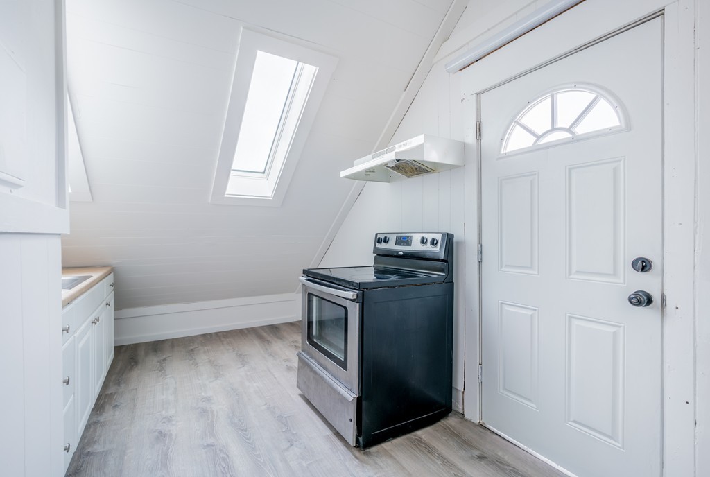 391 Concord Street Framingham, MA 01702 - Photo 13 of 27 walk in closet with window