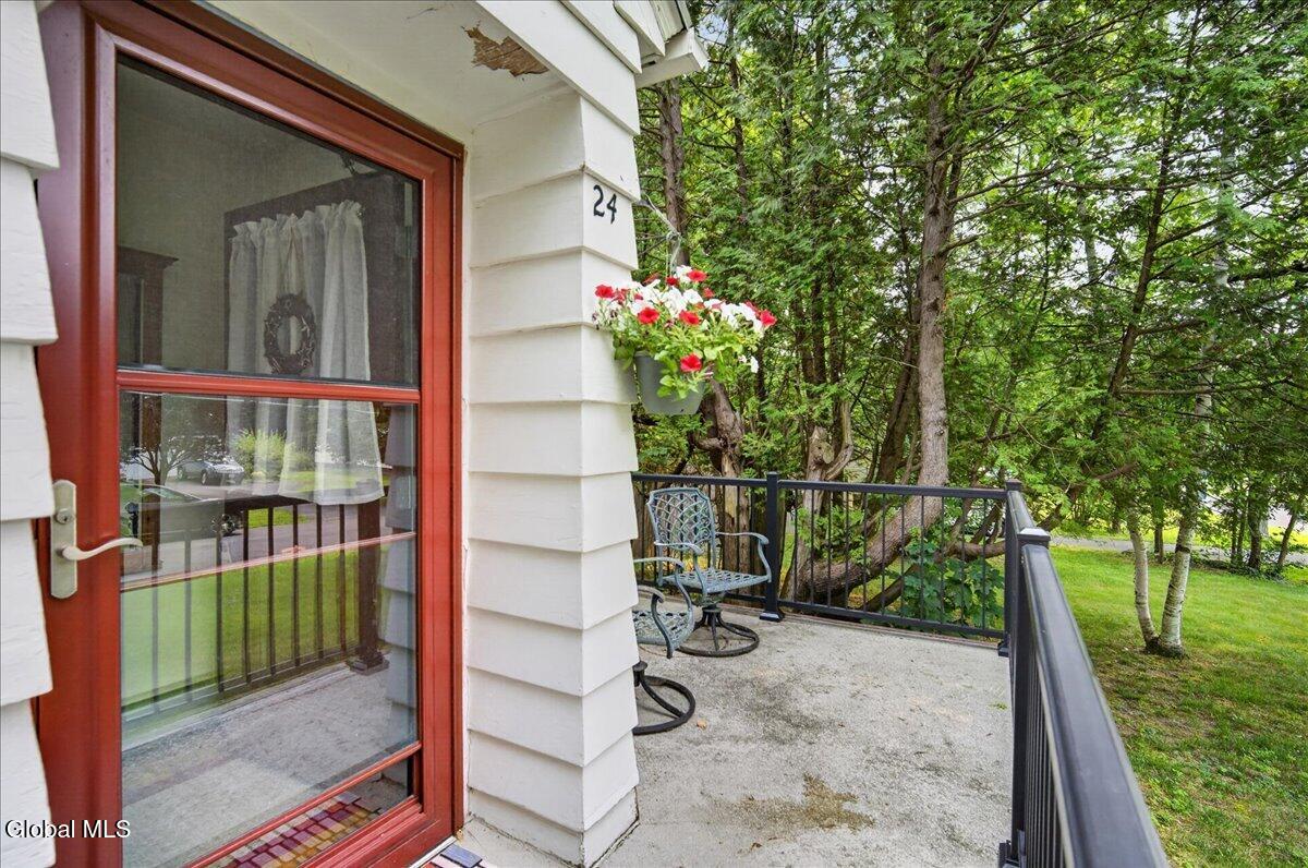 24 Edmel Road Glenville, NY 12302 - Photo 26 of 38 37-24 EDMEL RD-38
