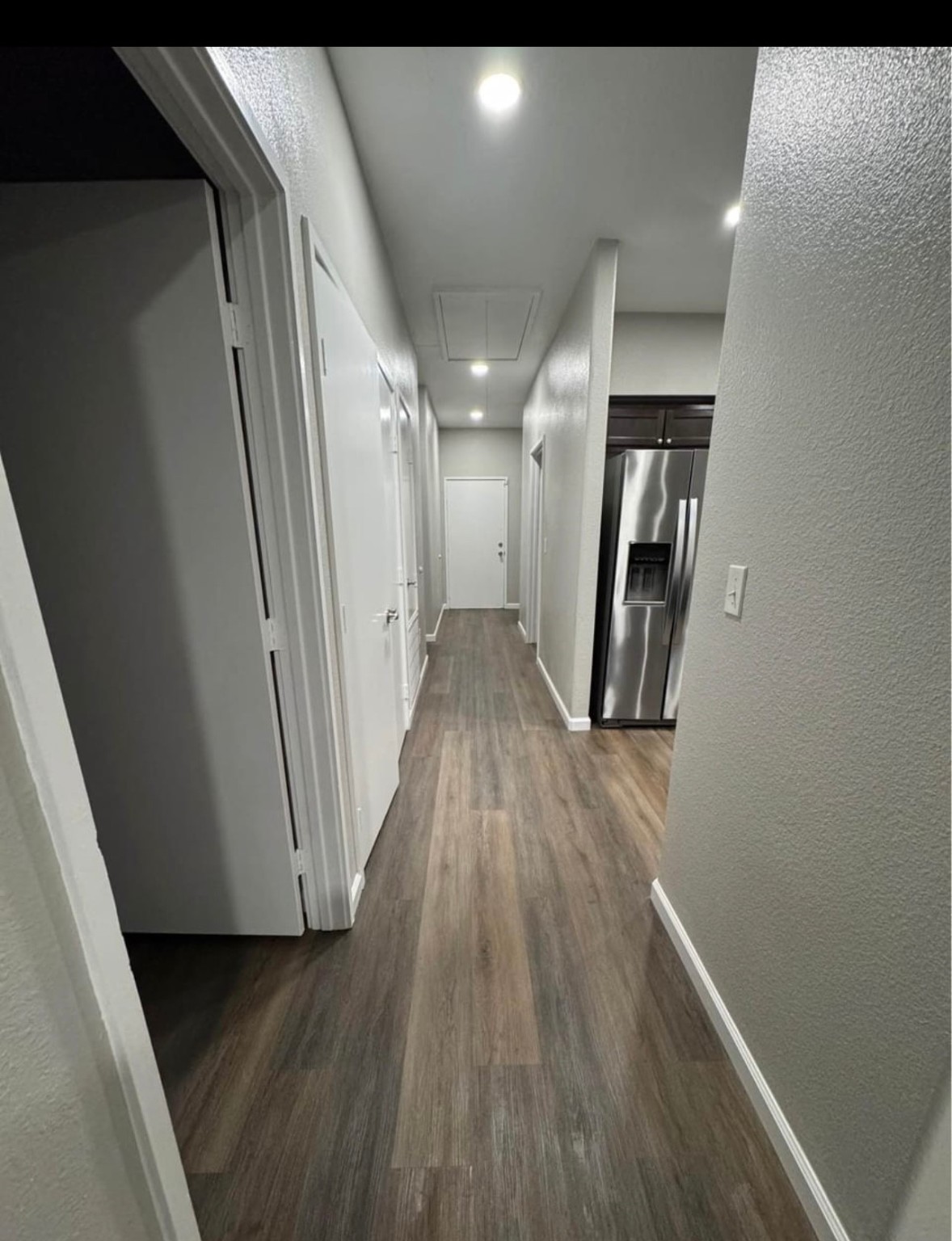 4741 Providence Street Houston, TX 77020 - Photo 7 of 22 a view of gallery with wooden floor