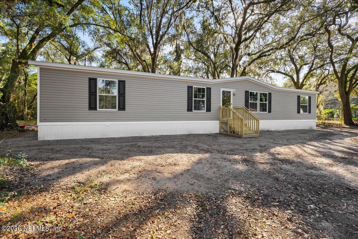 3121 Bainbridge Road, Unit 1 Palatka, FL 32177 - Photo 2 of 28 02-7RV02061