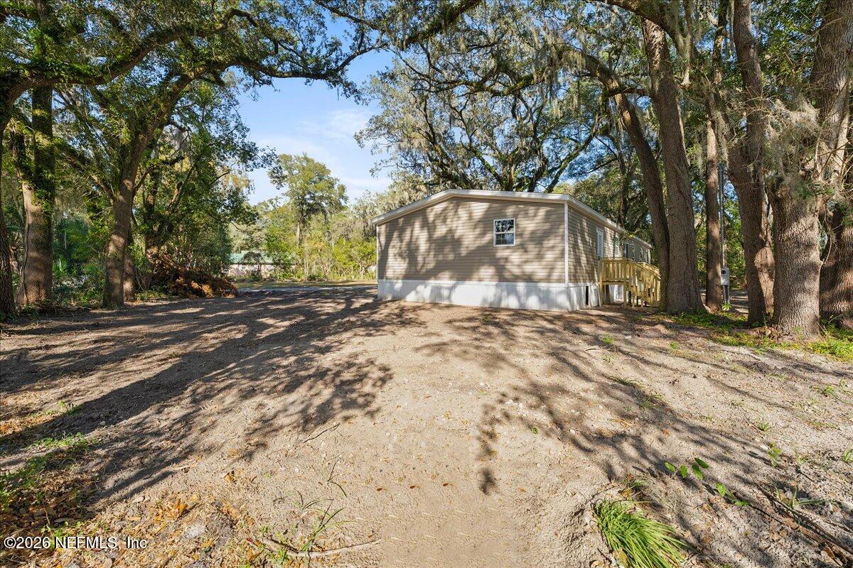 3121 Bainbridge Road, Unit 1 Palatka, FL 32177 - Photo 26 of 28 26-IMG_5447
