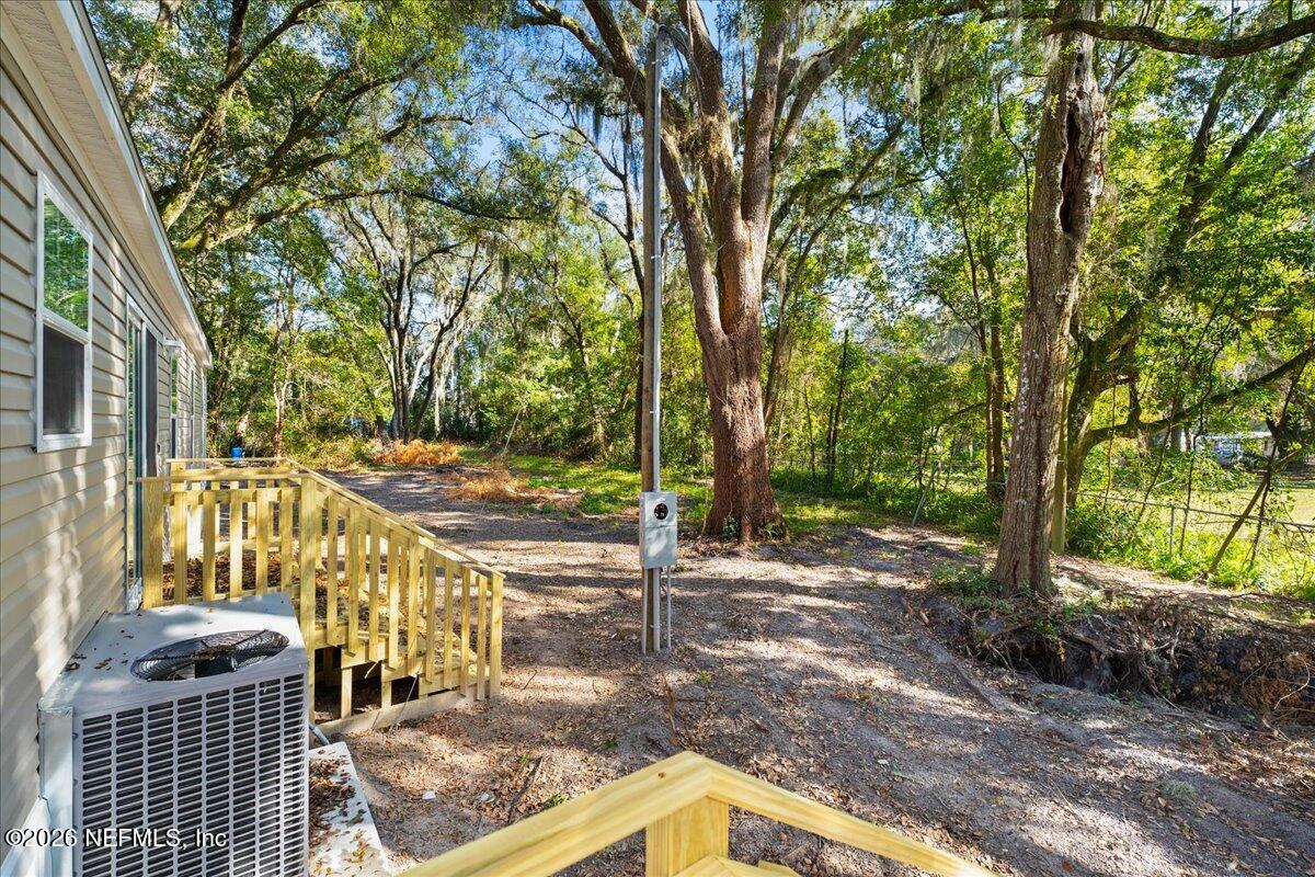 3121 Bainbridge Road, Unit 1 Palatka, FL 32177 - Photo 36 of 37 27-IMG_5446