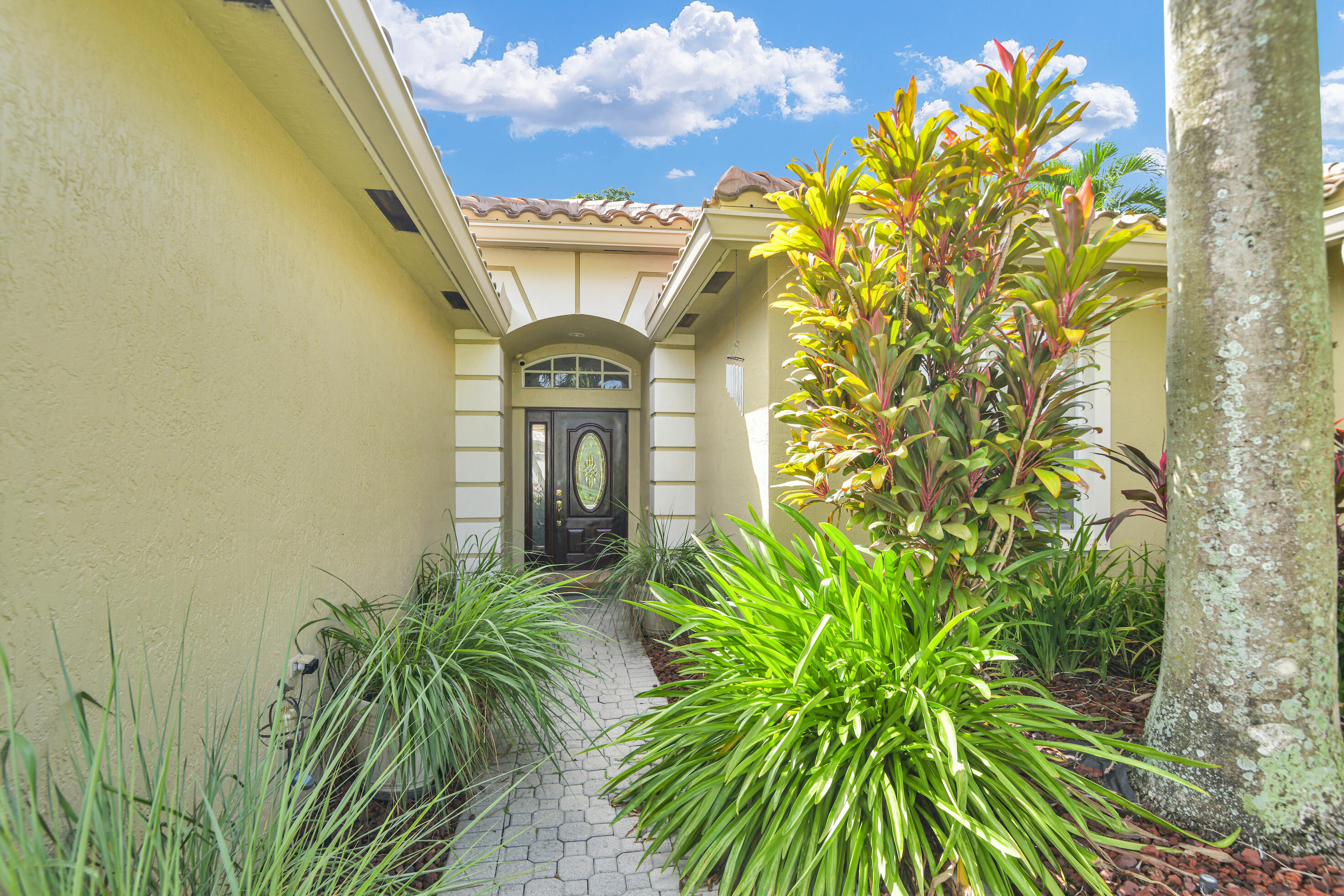12761 Tulipwood Circle Boca Raton, FL 33428 - Photo 4 of 51 ENTRANCE