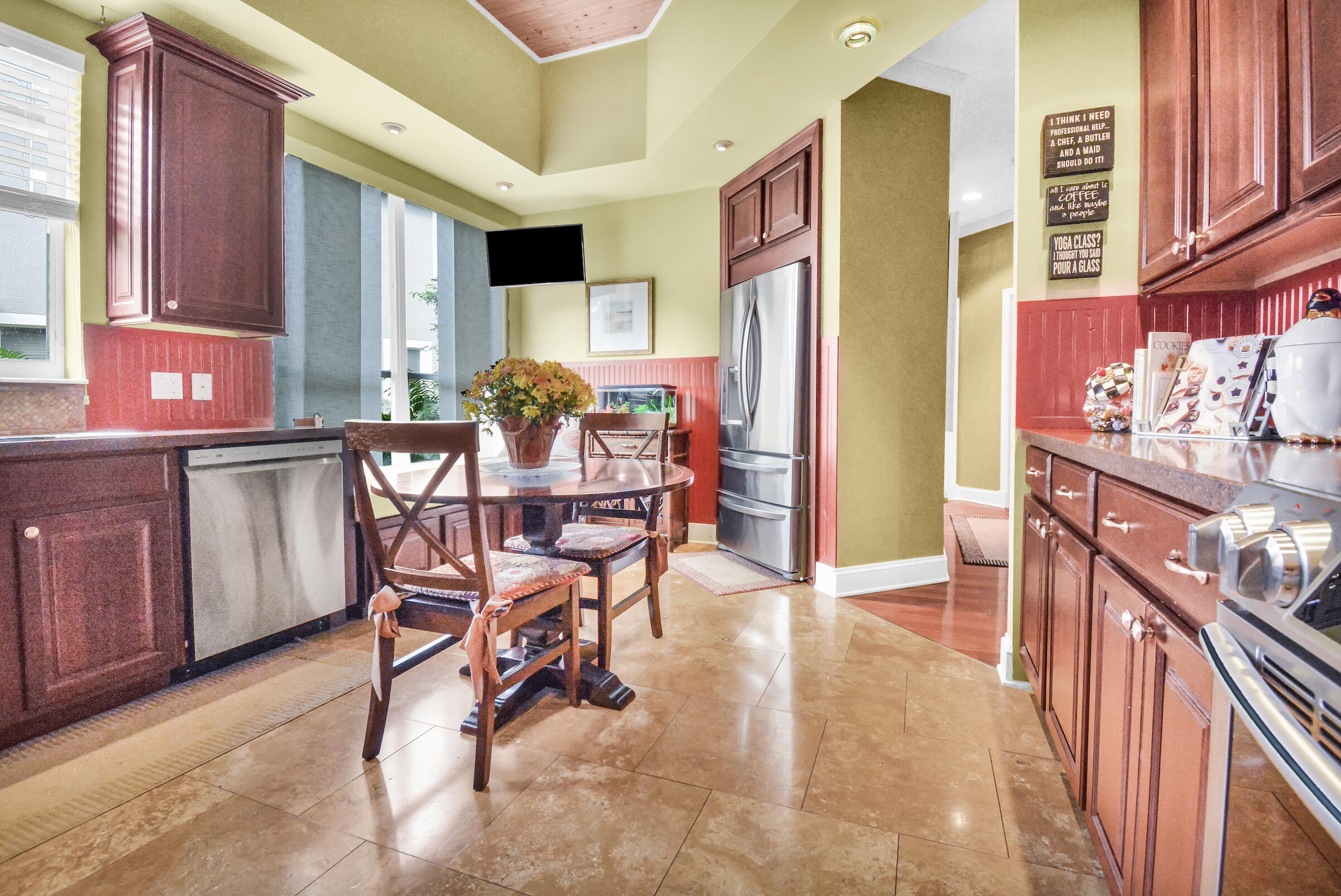 12761 Tulipwood Circle Boca Raton, FL 33428 - Photo 8 of 51 KITCHEN