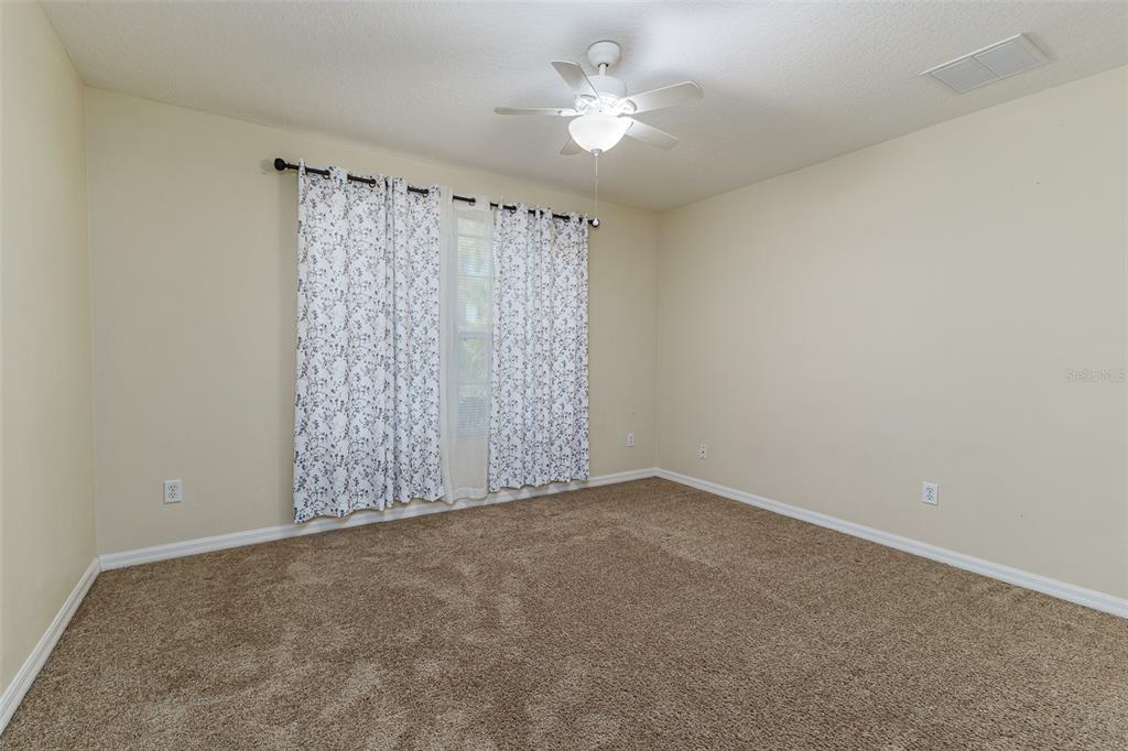 348 Robin Road Davenport, FL 33896 - Photo 19 of 43