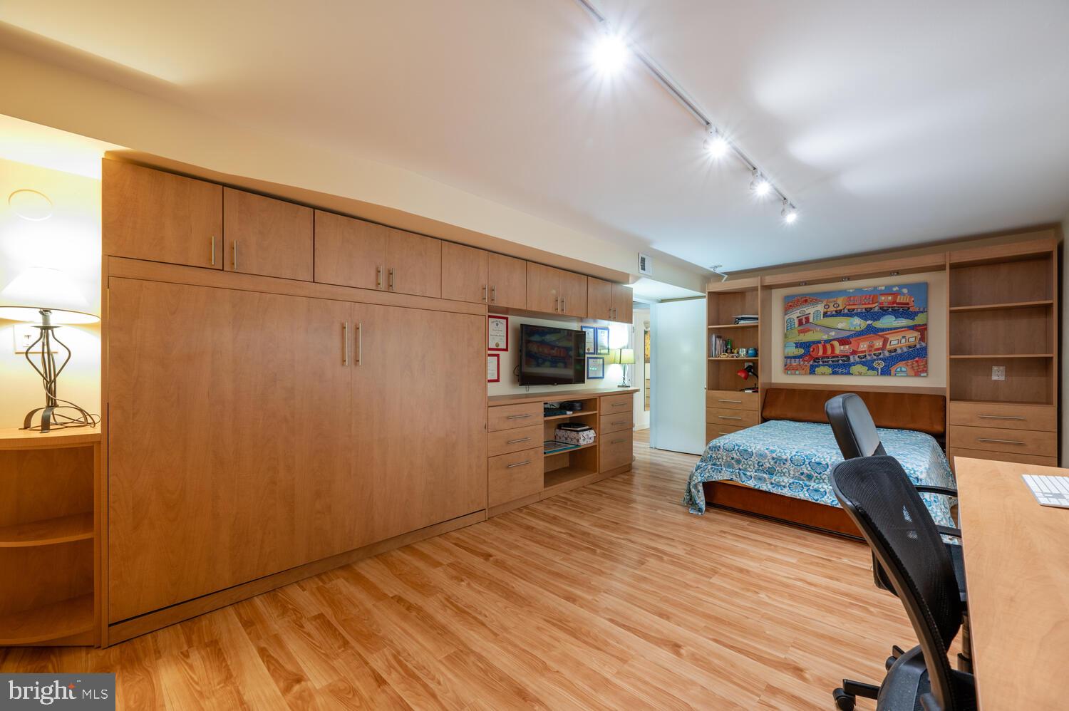 8313 Still Spring Court Bethesda, MD 20817 - Photo 30 of 39