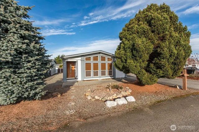 $239,000 | 628 North 7th Avenue, Unit 12, Sequim, WA 98382