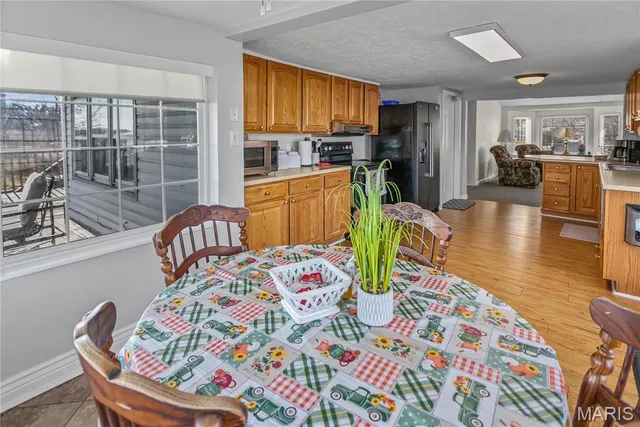 $179,000 | 102 Mary Street, Hardin, IL 62047