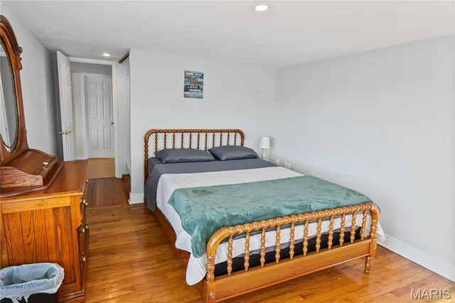 $179,000 | 102 Mary Street, Hardin, IL 62047