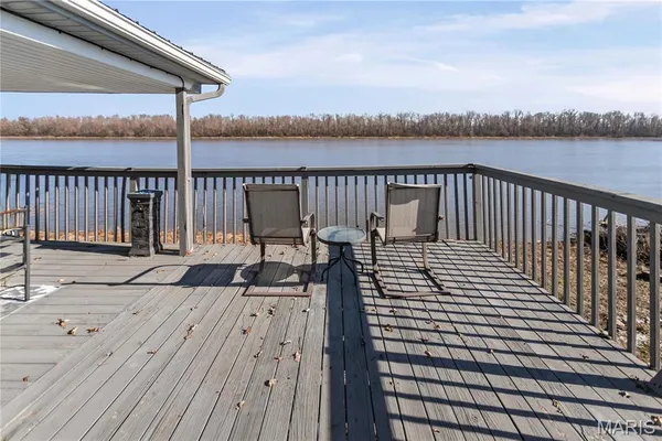 $177,000 | 102 Mary Street, Hardin, IL 62047