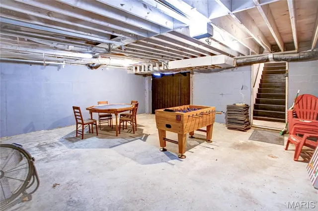 $179,000 | 102 Mary Street, Hardin, IL 62047