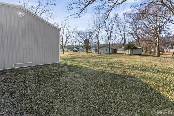 $177,000 | 102 Mary Street, Hardin, IL 62047