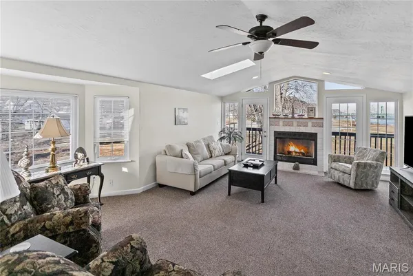 $177,000 | 102 Mary Street, Hardin, IL 62047