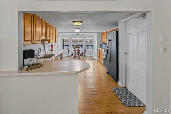 $177,000 | 102 Mary Street, Hardin, IL 62047