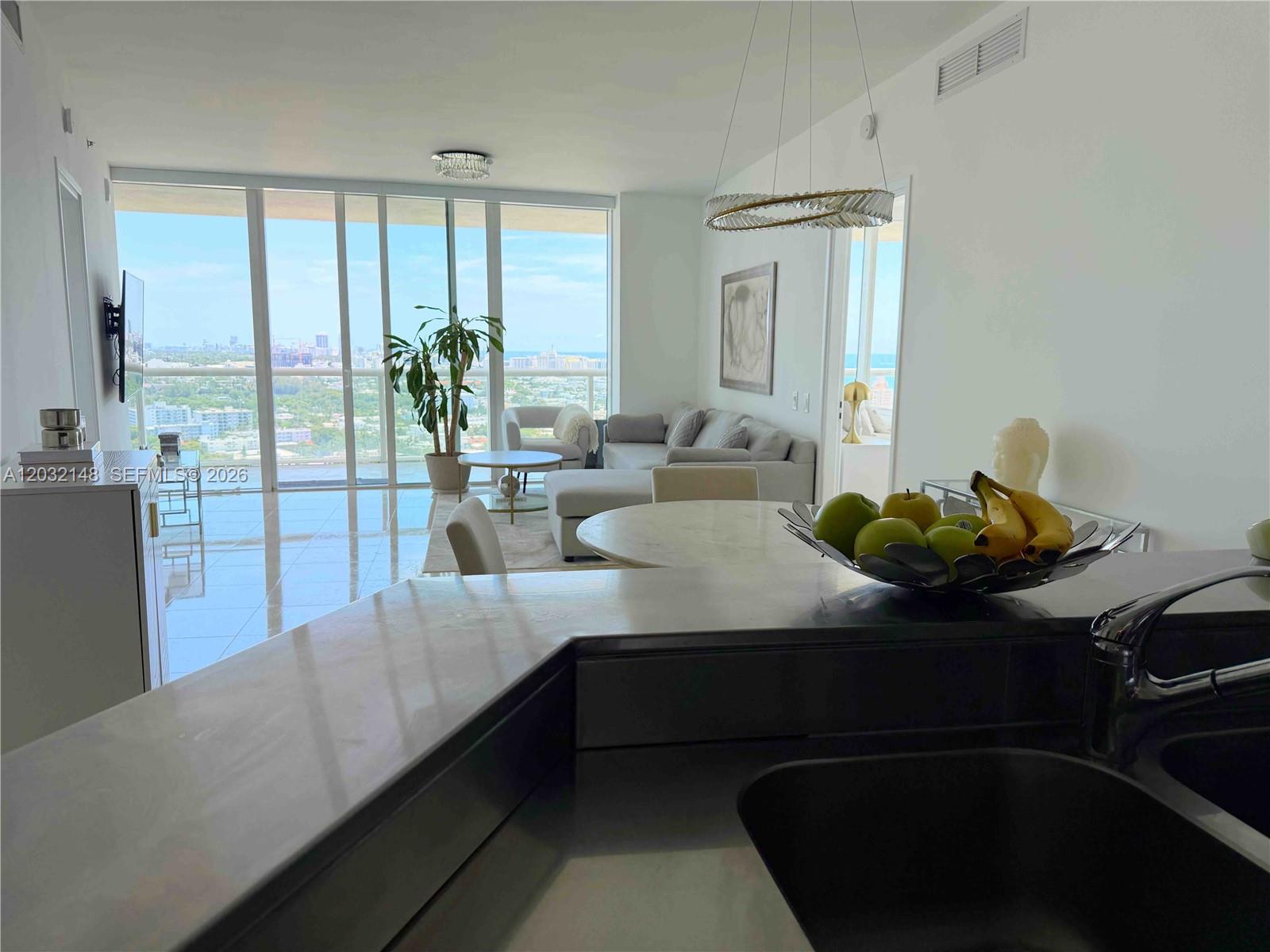 450 Alton Road, Unit 2610 Miami Beach, FL 33139 - Photo 9 of 38