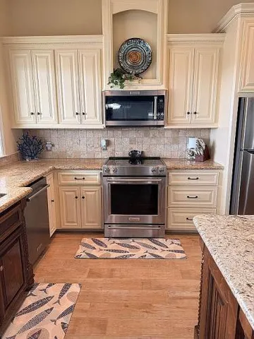 $836,000 | 235 Tuna Run, Freeport, TX 77541