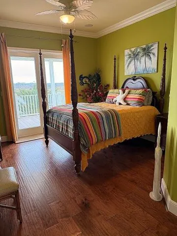 $836,000 | 235 Tuna Run, Freeport, TX 77541