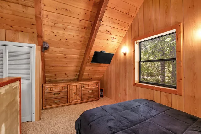 $499,900 | 1221 Fox Road, Cascade, ID 83611