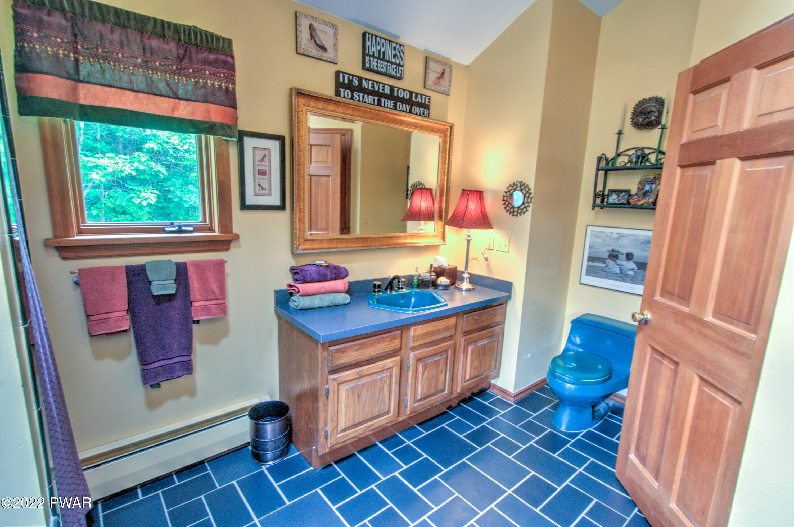 141 Egypt Road Tafton, PA 18464 - Photo 28 of 45 21e-Master Bath