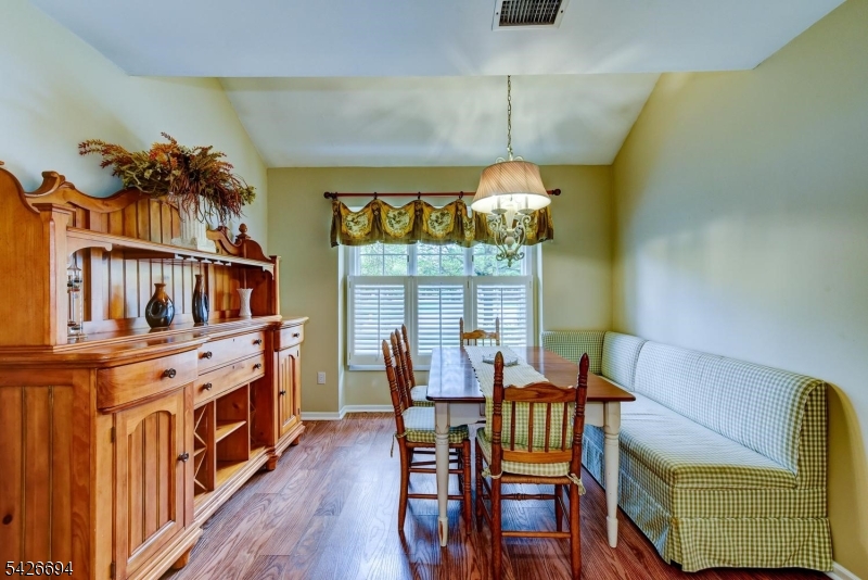 7 Matthew Road Wayne, NJ 07470 - Photo 21 of 37