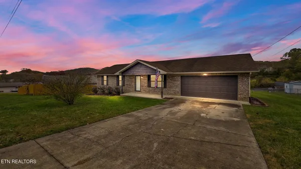 $320,000 | 141 Cross Creek Road, Maynardville, TN 37807