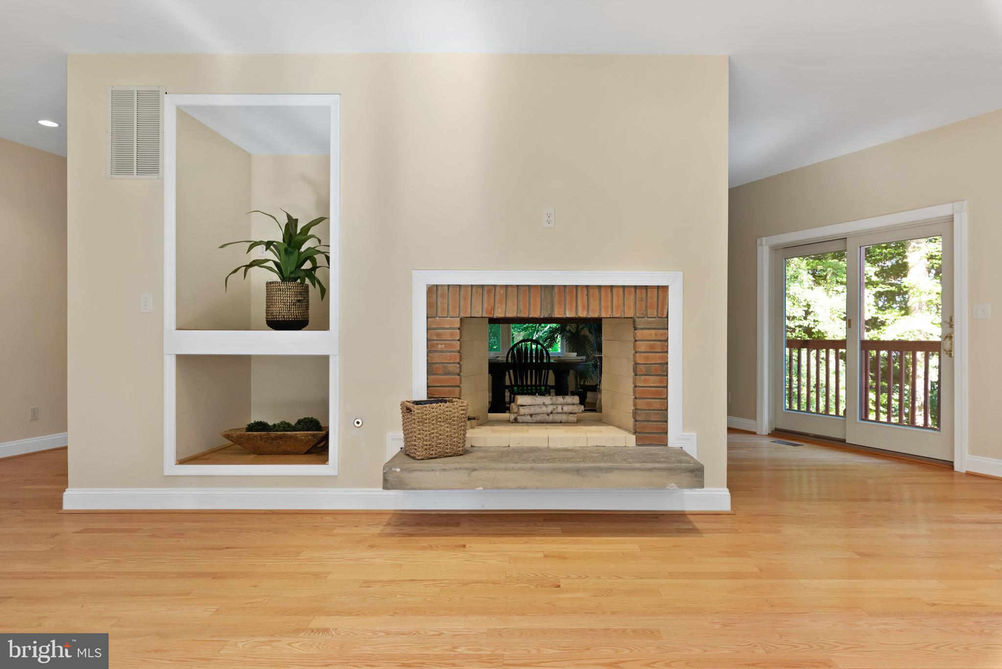 377 Forest Beach Road Annapolis, MD 21409 - Photo 13 of 88 Custom built ins add drama to the space