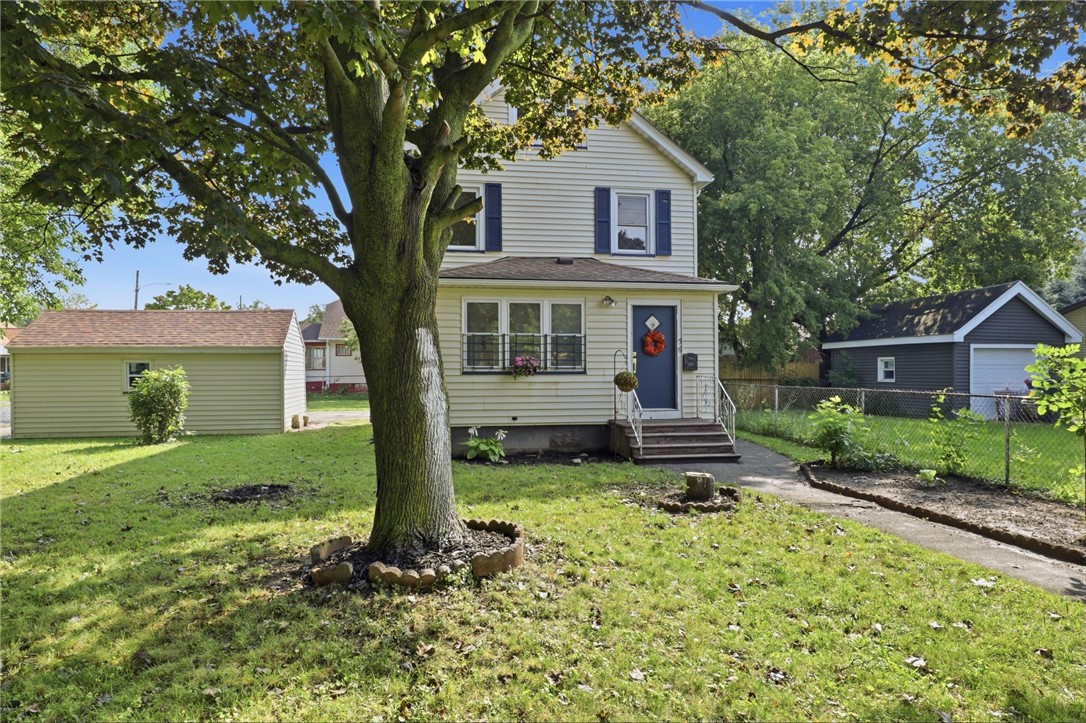 56 Northlane Drive Rochester, NY 14621 - Photo 2 of 33 Gallery Image 2