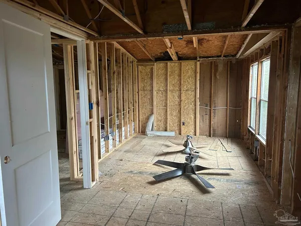 $100,000 | 3600 Ashcraft Road, Century, FL 32535