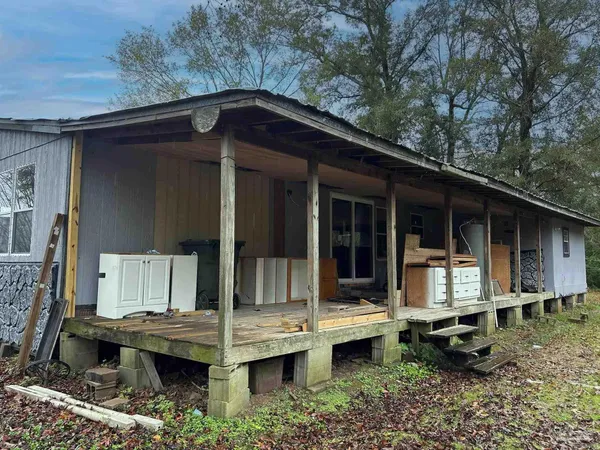 $100,000 | 3600 Ashcraft Road, Century, FL 32535