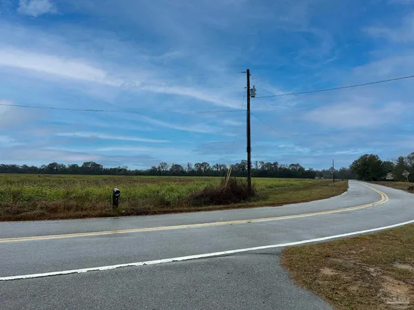 $100,000 | 3600 Ashcraft Road, Century, FL 32535