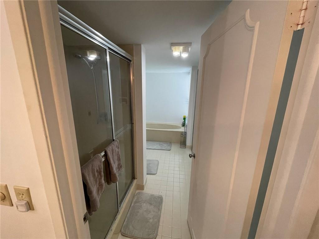 5851 Camino Del Sol, Unit 304 Boca Raton, FL 33433 - Photo 24 of 39 Photo 24