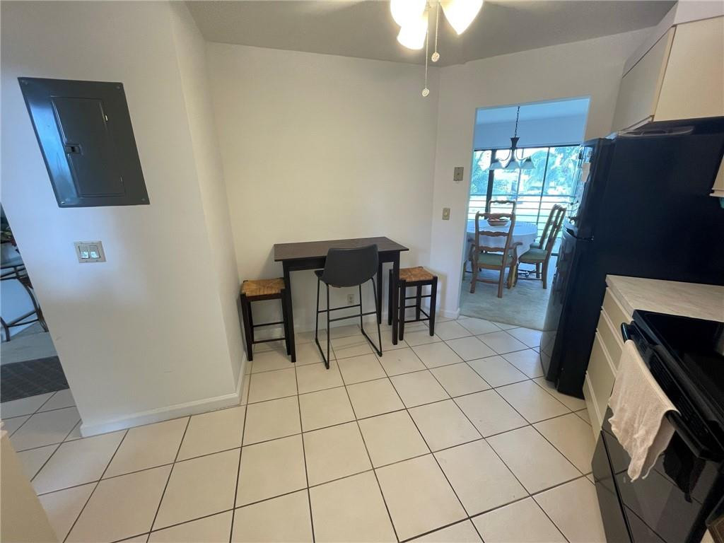 5851 Camino Del Sol, Unit 304 Boca Raton, FL 33433 - Photo 10 of 39 Photo 10