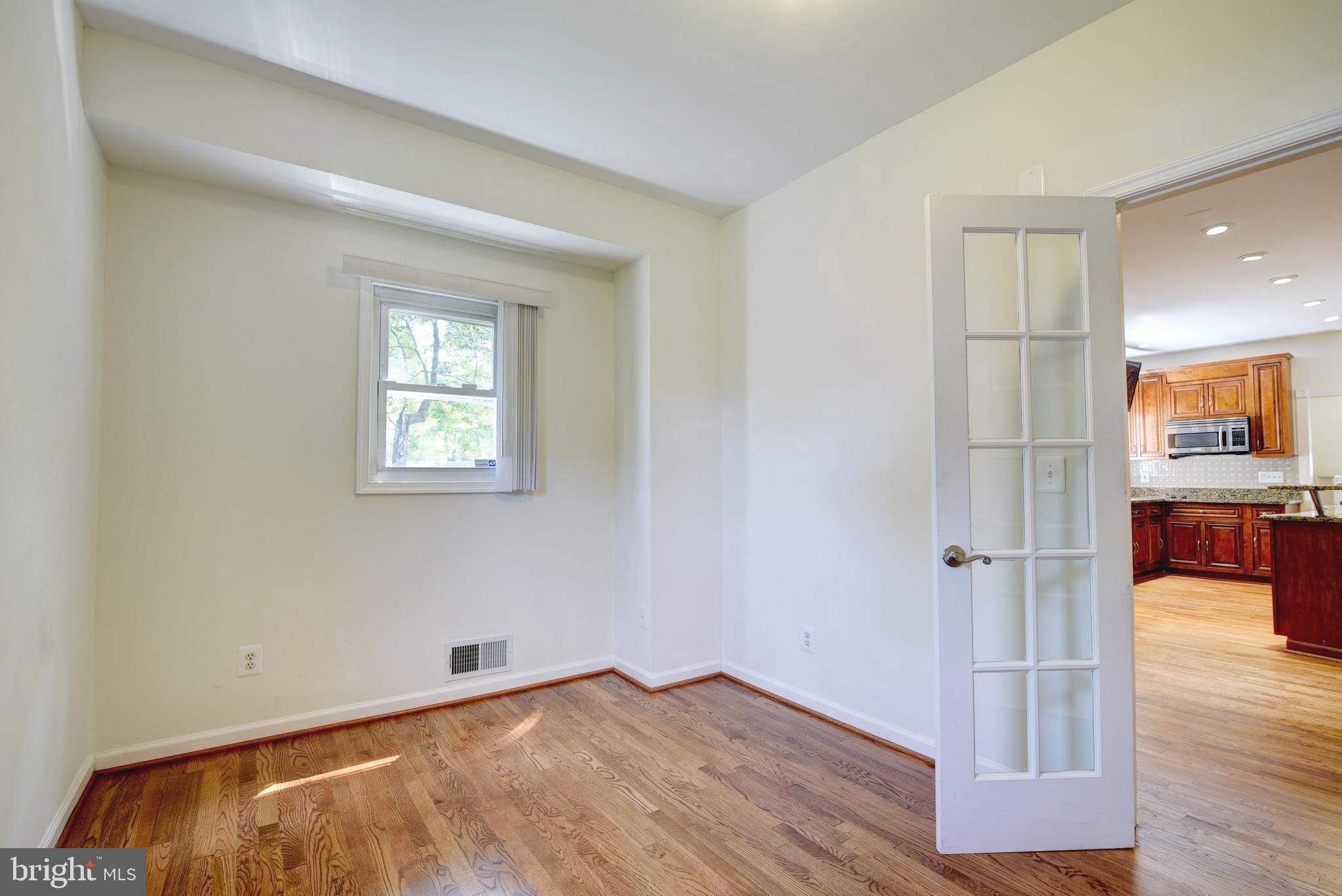 8103 Fordson Road Alexandria, VA 22306 - Photo 12 of 39 Main Level Office