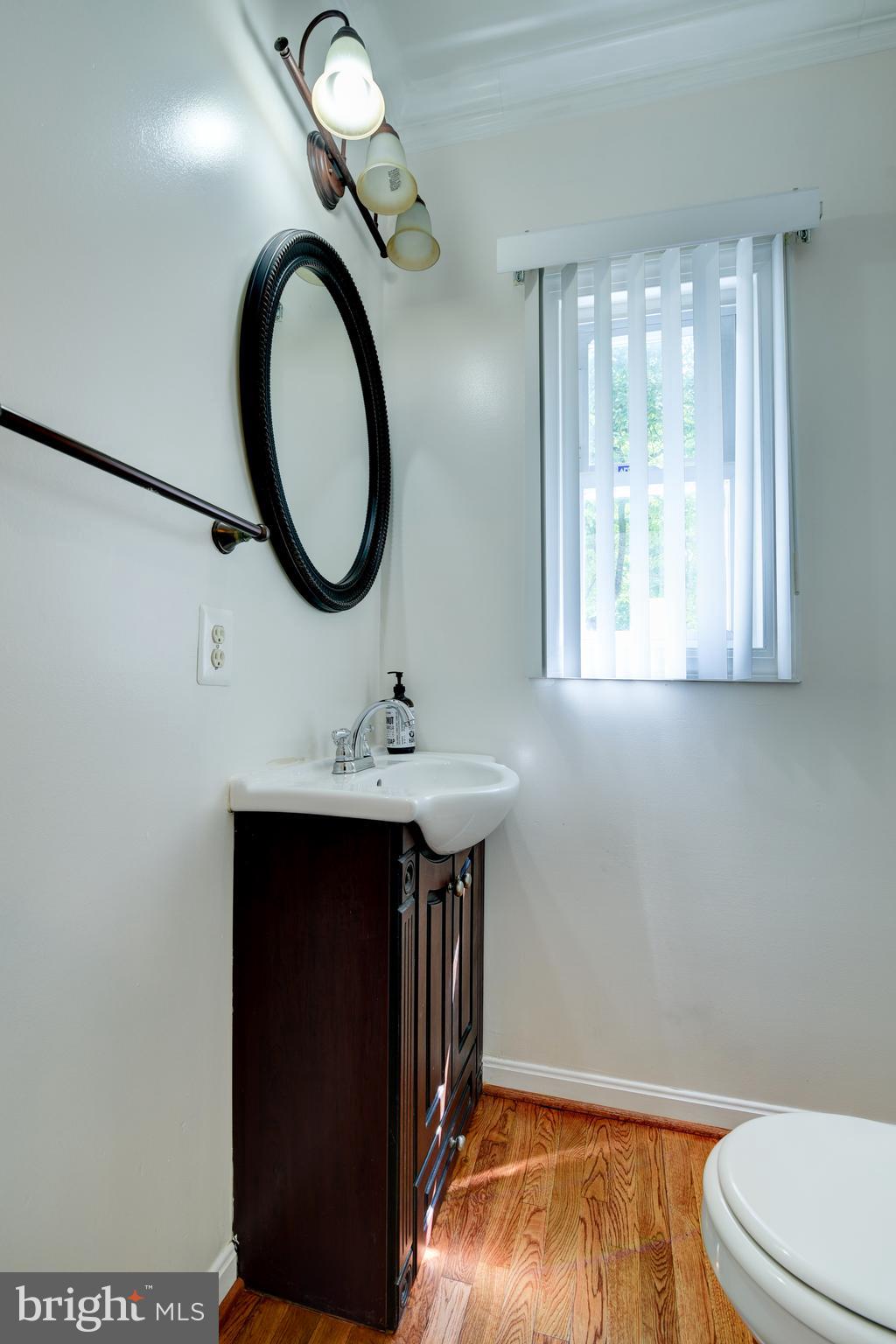 8103 Fordson Road Alexandria, VA 22306 - Photo 13 of 39 Half Bath