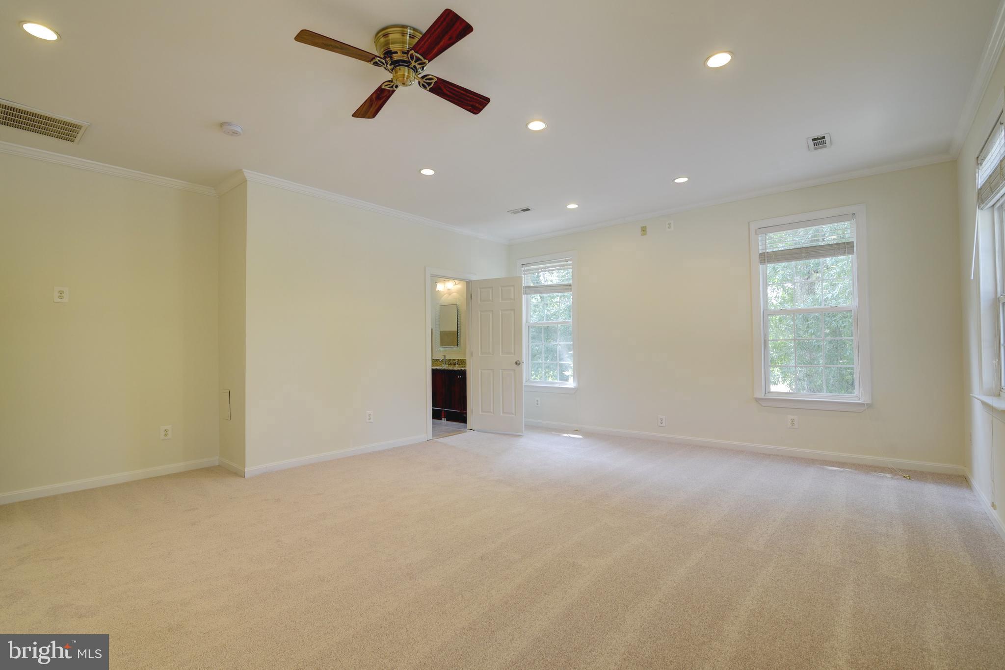 8103 Fordson Road Alexandria, VA 22306 - Photo 18 of 39 Huge Primary Bedroom