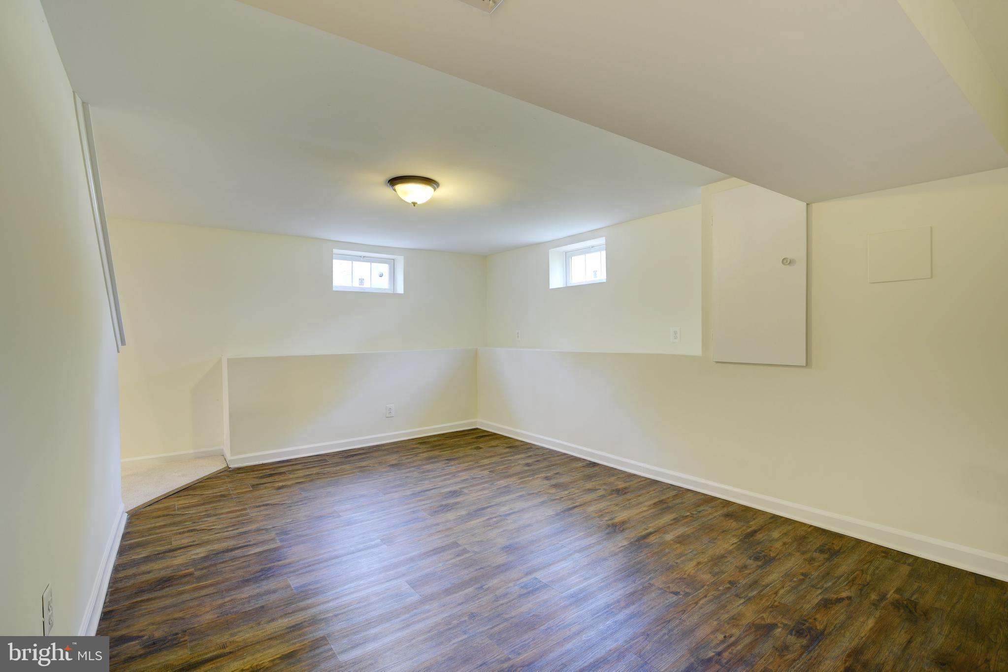 8103 Fordson Road Alexandria, VA 22306 - Photo 29 of 39 Lower Level Den
