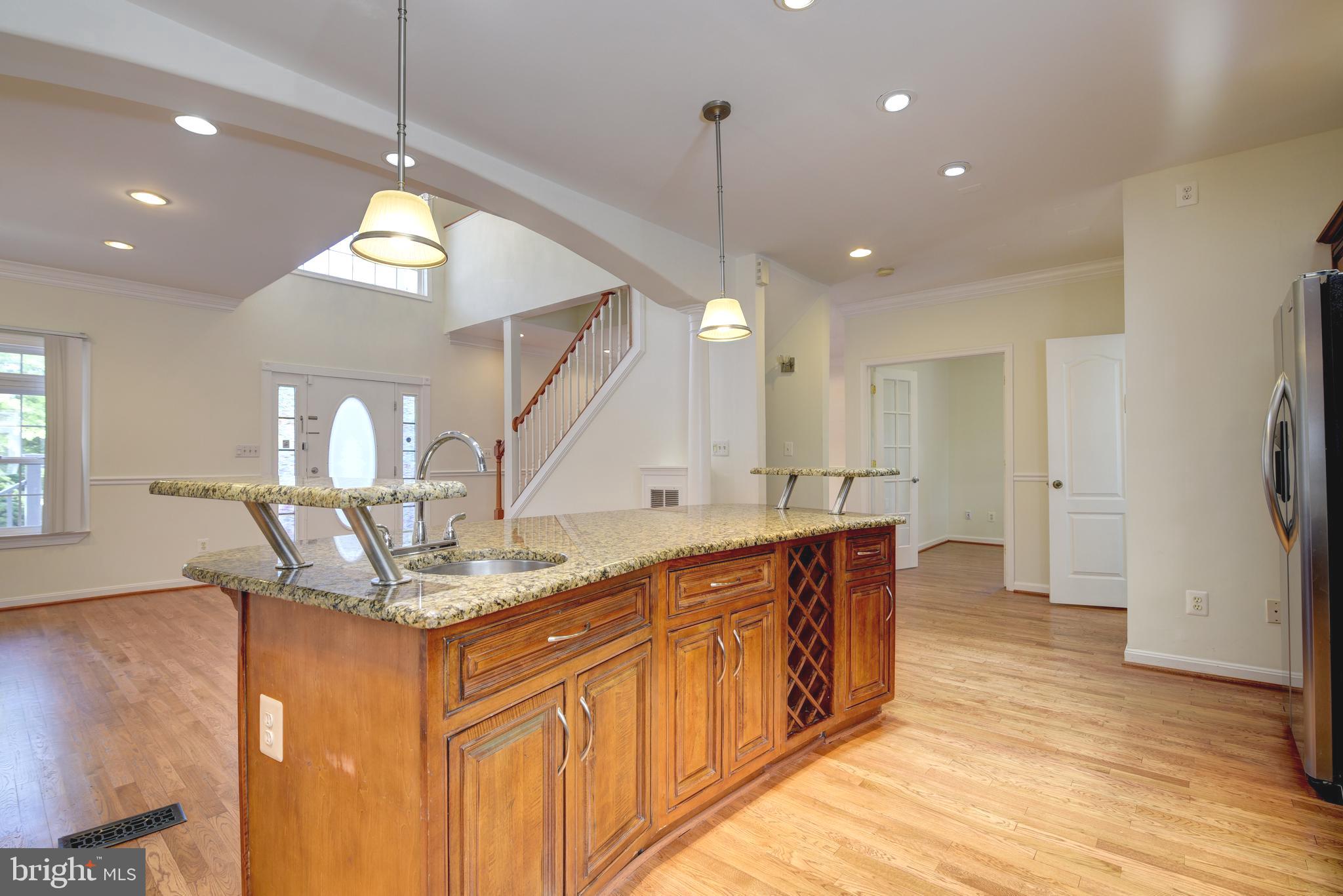 8103 Fordson Road Alexandria, VA 22306 - Photo 7 of 39 Open Kitchen / Living