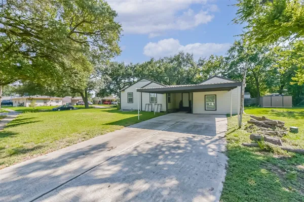 $1,550 | 1102 West Hart Avenue, Pasadena, TX 77506