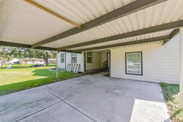 $1,550 | 1102 West Hart Avenue, Pasadena, TX 77506