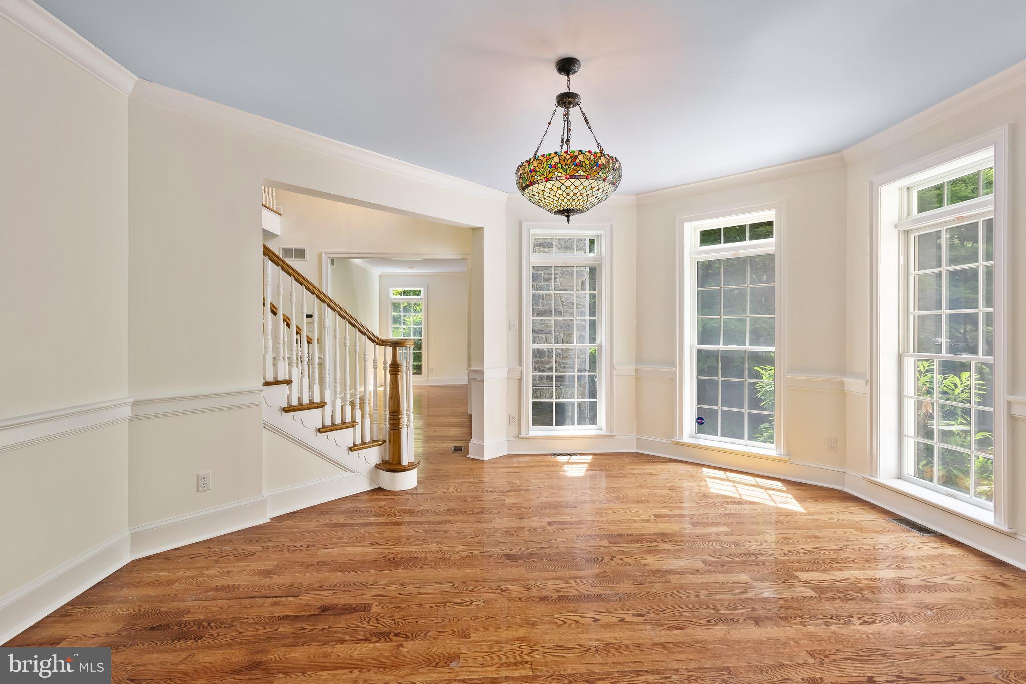 454 Upper Gulph Road Wayne, PA 19087 - Photo 12 of 52 Circular Dining Room