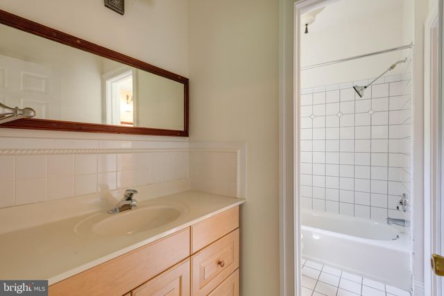 $900,000 | 454 Upper Gulph Road, Wayne, PA 19087