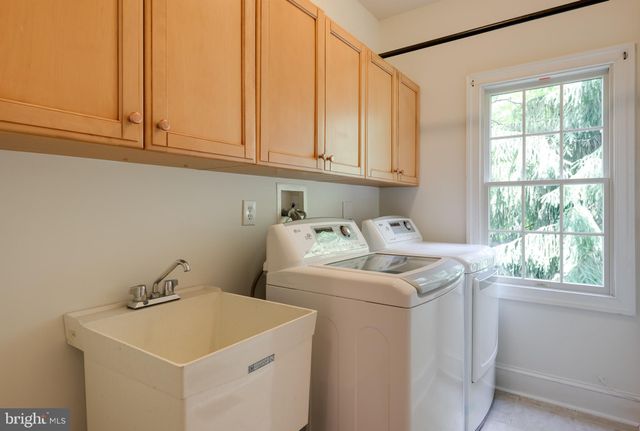 $900,000 | 454 Upper Gulph Road, Wayne, PA 19087