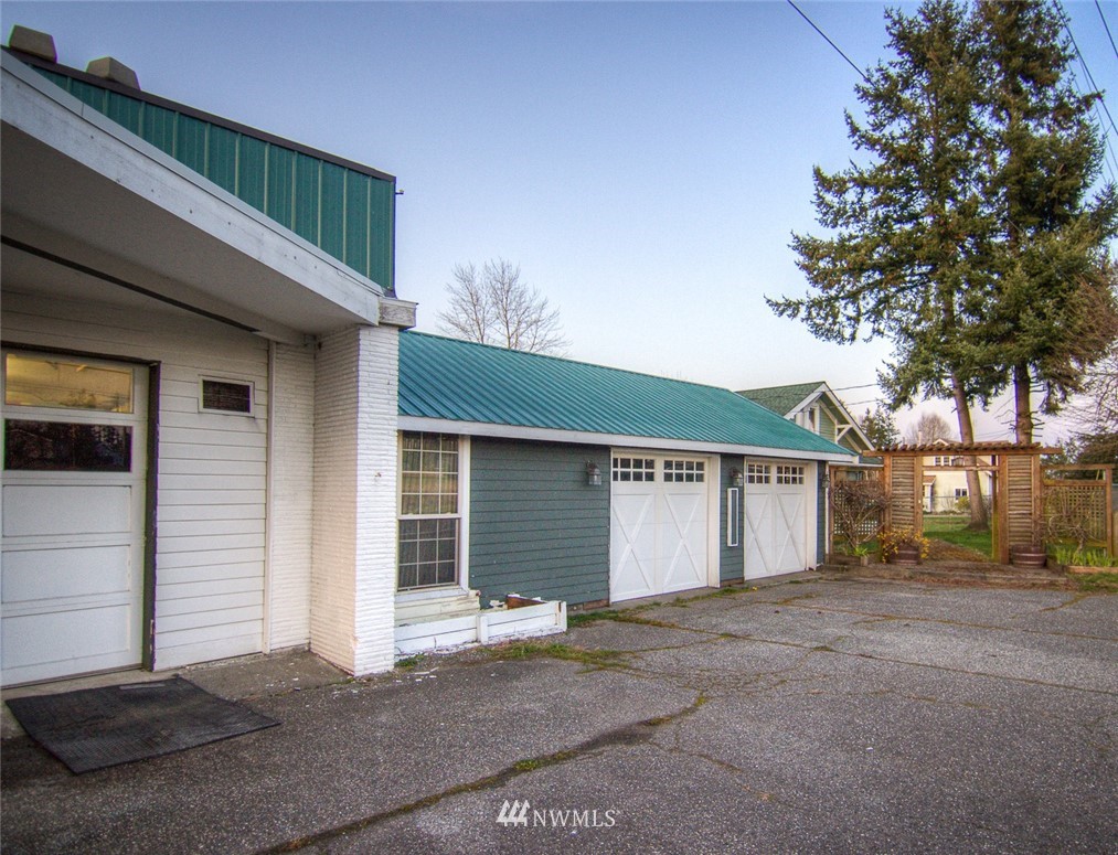 4096 Bay Road Ferndale, WA 98248 - Photo 13 of 20