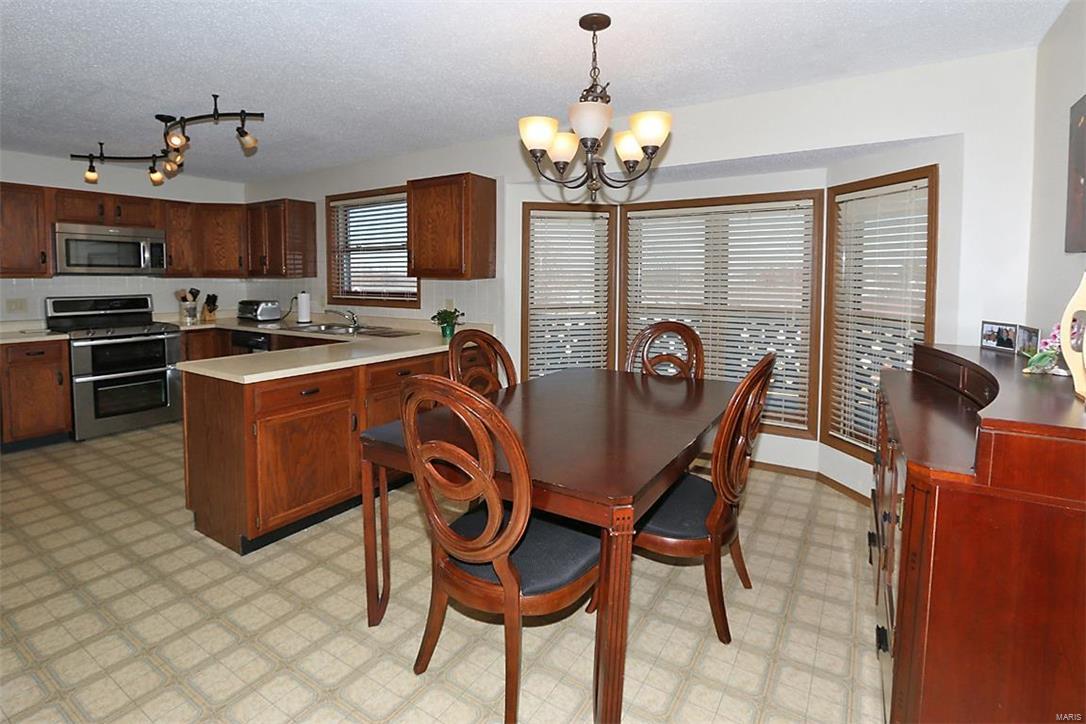 1739 Smizer Mill Road Fenton, MO 63026 - Photo 8 of 33 Gallery Image 8