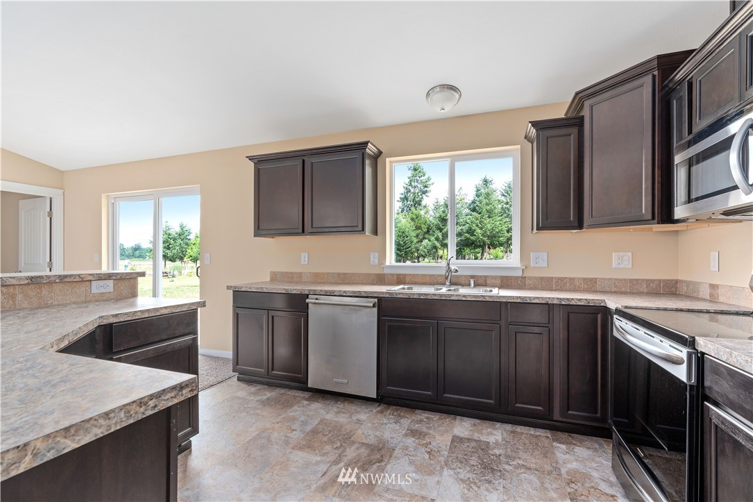 111-12 12 Shiloh Road Winlock, WA 98596 - Photo 6 of 14